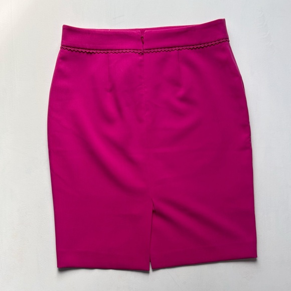 NWT Ann Taylor Pink Zigzag Trim Midi Pencil Skirt Size 6 - Picture 8 of 16